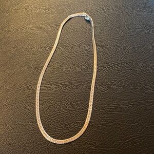 Elegant Silver Chain Necklace